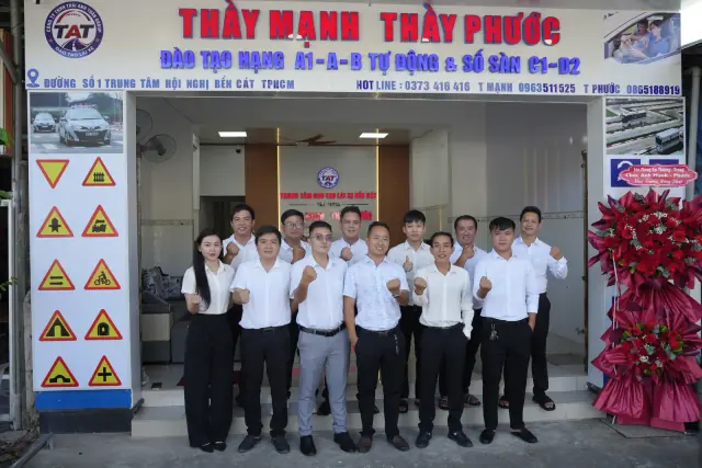 Hình ảnh đào tạo lái xe 9